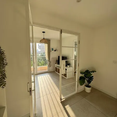 - Cozy 2 Pièces Proche Apartament Antibes